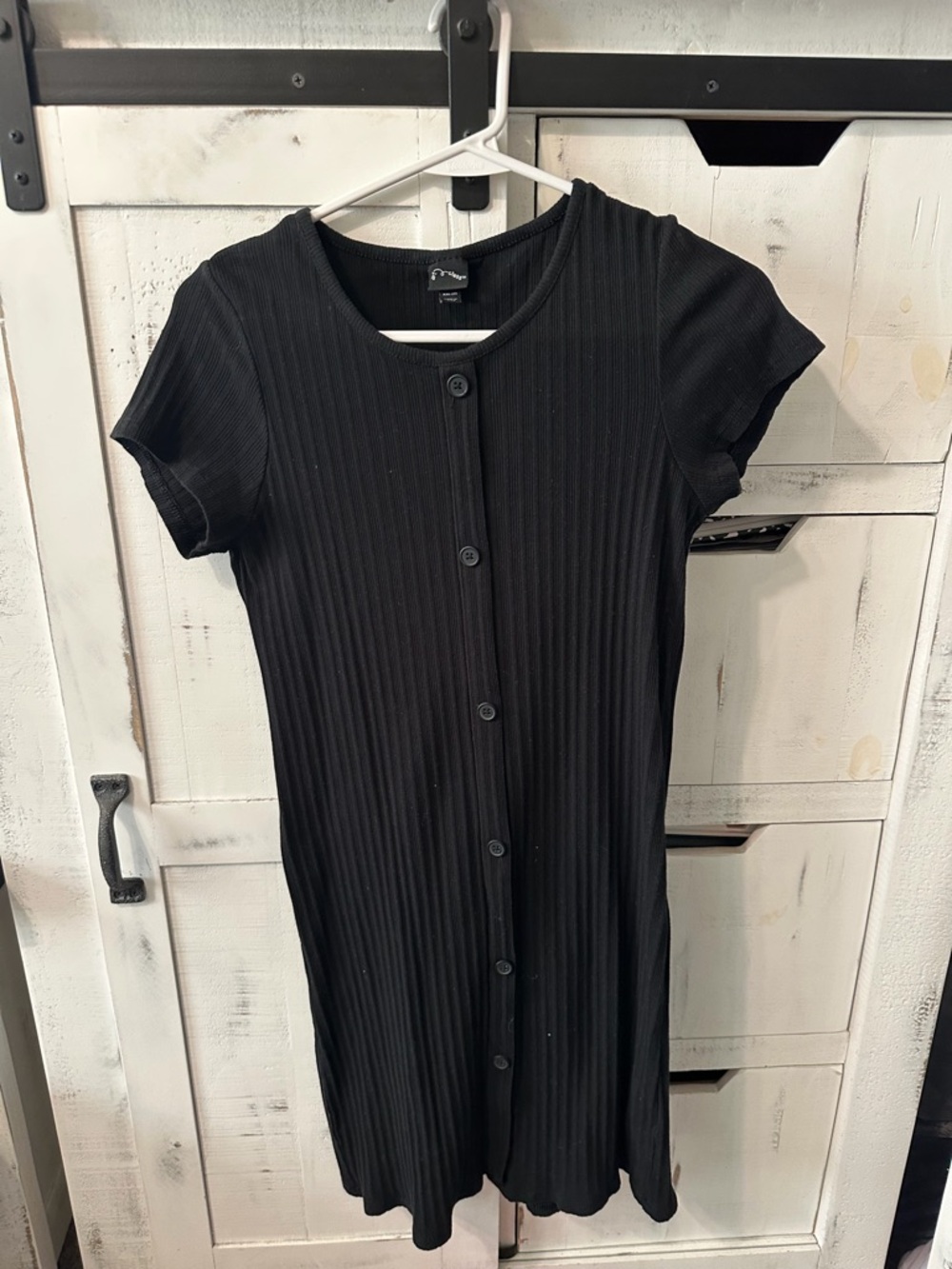 Black Button-Front Ribbed Short Sleeve Dress